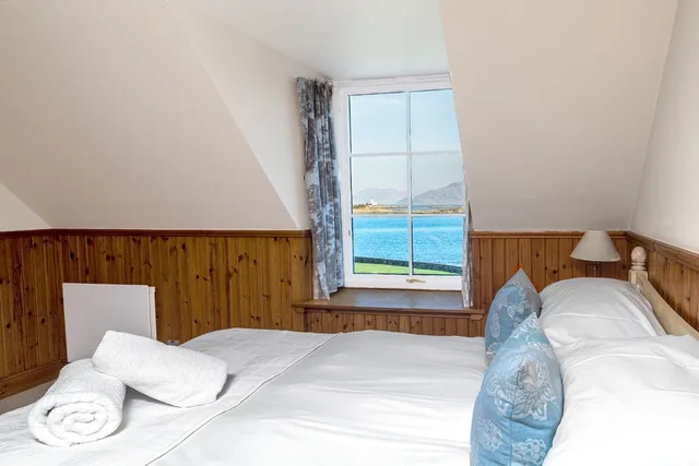 جناح بسرير كينج، Eilean Iarmain Hotel 3/4