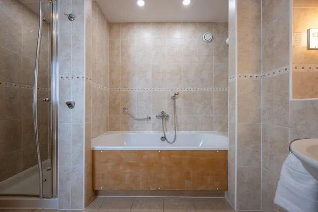 غرفة سوبيريور عائلية، Hellidon Lakes Golf Spa Hotel 5/10