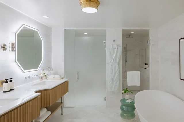 Villa, King Bed, Pool Side، Regent Santa Monica Beach 2/4