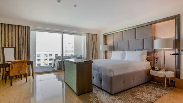 Infinity, Penthouse, King Bed، Conrad Algarve 1/3