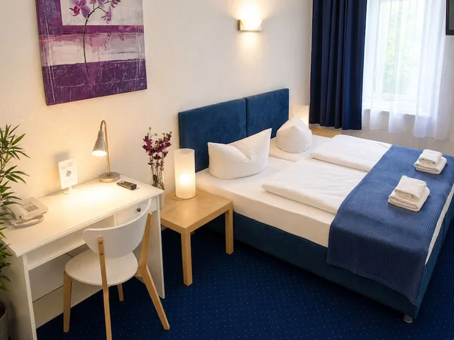 Family, Double Bed, Sofa, Small, Seifert Pension 1/4