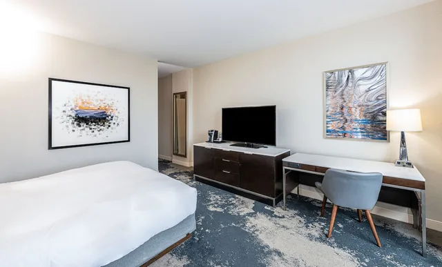 غرفة قياسية بسرير كينج للمدخنين، Grand Bay Hotel San Francisco 5/8