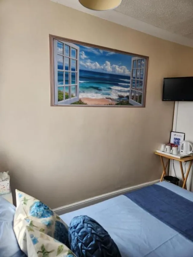 Compact, Double Bed، OYO Twins Palms Guest House 3/5
