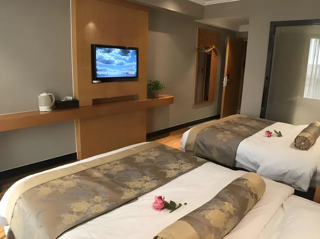 غرفة سوبيريور بسريرين منفصلين وسريرين كينج، GreenTree Inn Jiangyin Zhouzhuang Shiji Avenue Business Hotel 2/3