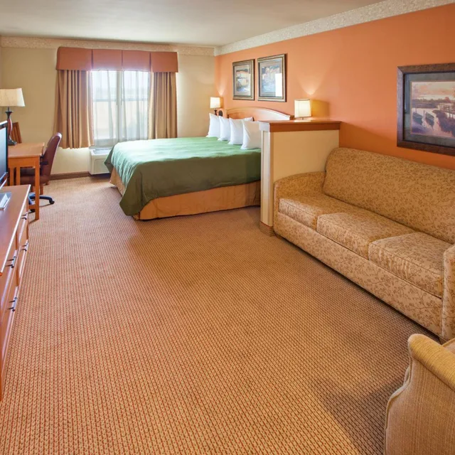 استوديو بسرير كينج مع أريكة، Country Inn & Suites By Radisson Portage IN 1/1