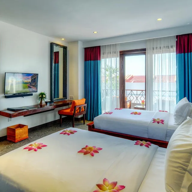 Spa, Premier, Suite, Twin Beds, Pool View، GOLDEN TEMPLE RETREAT 3/6