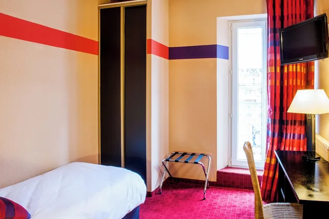 Room, Single, Hotel Saint Sauveur 8/11