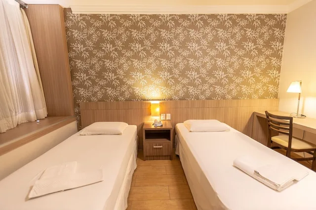 غرفة بريميير بسريرين منفصلين، Hotel Continental Inn 9/10