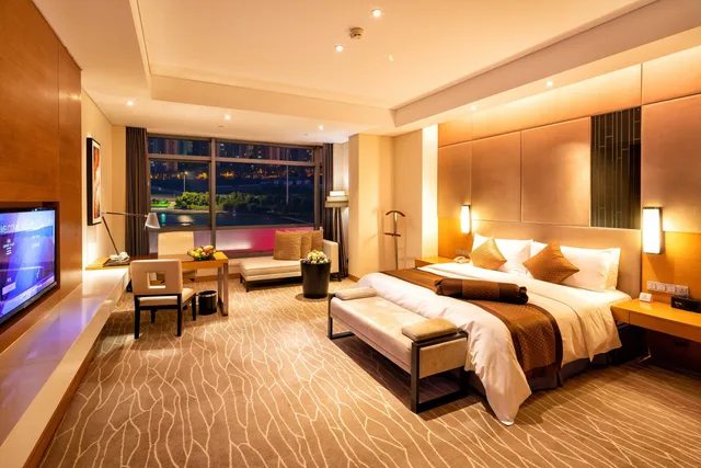 غرفة بسرير كينج، CROWNE PLAZA YANGZHOU 2/6