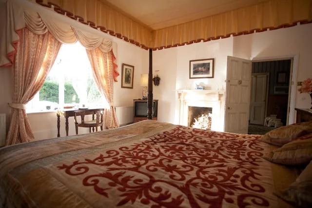 غرفة عائلية، FINES BAYLIWICK HOTEL 1/1