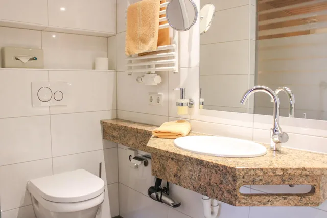 غرفة قياسية رباعية، Hotel Goldenes Fass 3/6