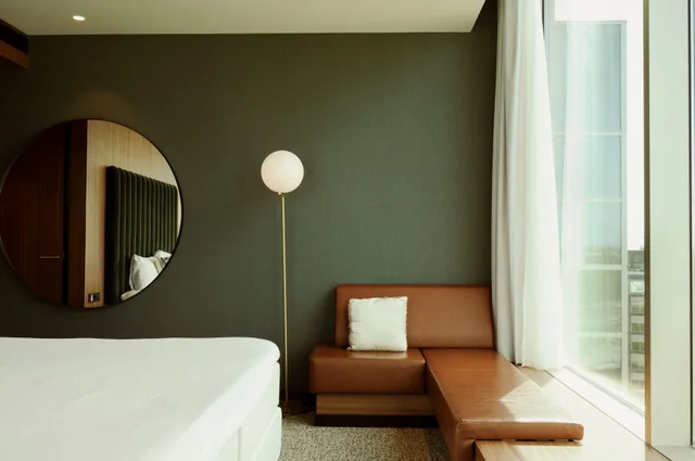 جناح، Van der Valk Hotel Amsterdam Zuidas 3/6