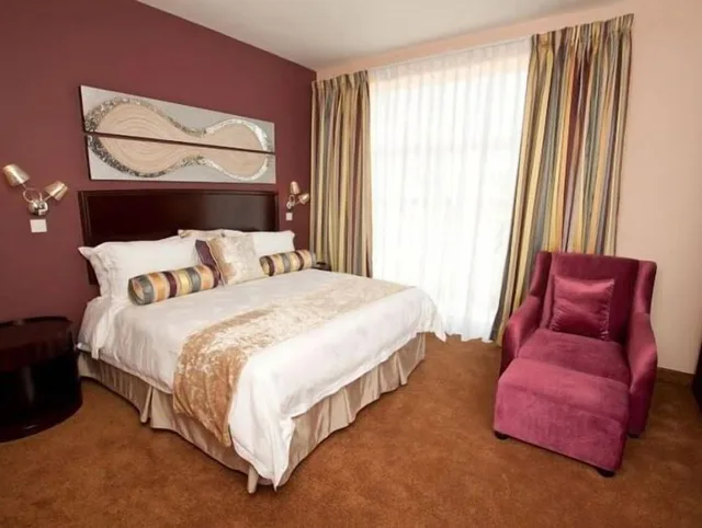 غرفة مفردة بسريرين منفصلين، Tlotlo Hotel And Conference Center 5/5