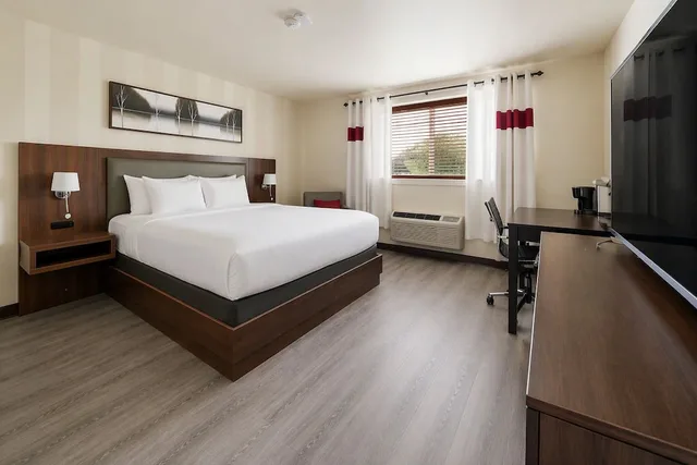 غرفة بسريرين كينج، Quality Inn & Conference Center Pembroke - Ontario 2/5