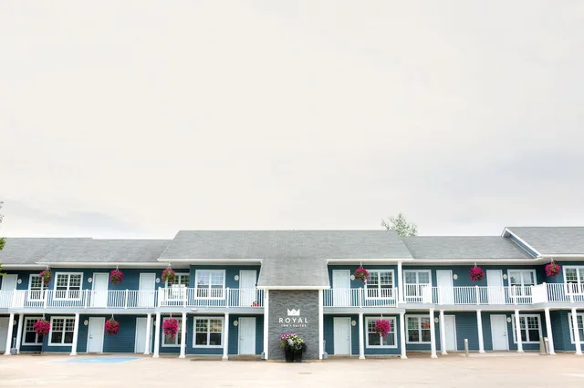 Royal Inn & Suites، كورنر بروك 1/50