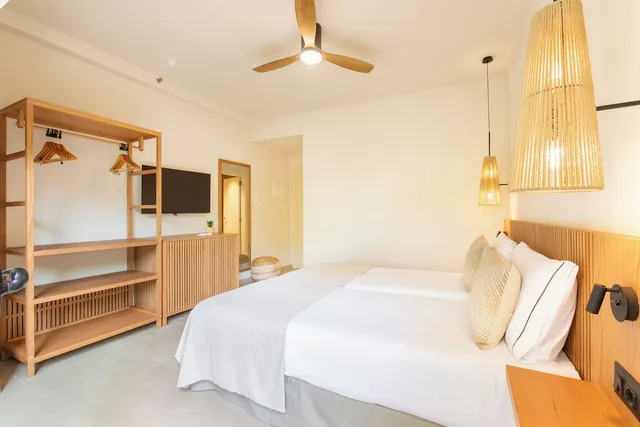 غرفة سوبيريور بسريرين منفصلين بإطلالة على البحر بشرفة، Playa Surf CBbC Hotel 1/2