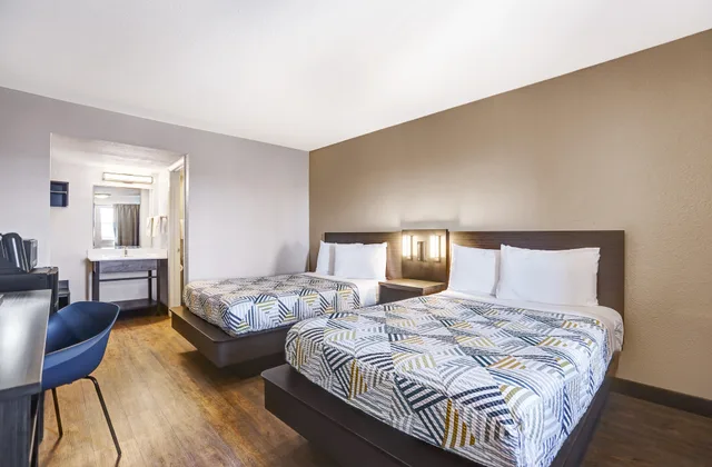 Room, 2 Double Beds, Motel6 Amarillo, TX - Airport 1/6