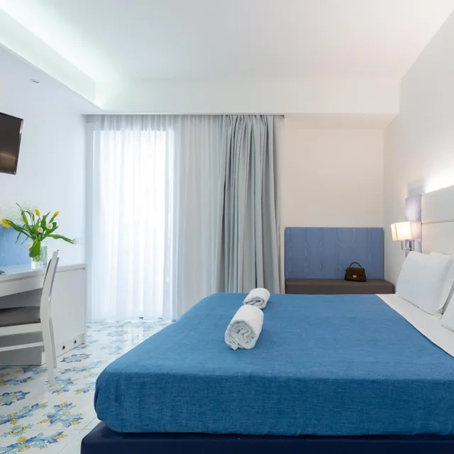 غرفة كلاسيكية ثلاثية، Hotel Giosue A Mare 4/8