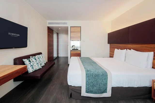 غرفة مفردة بسرير مزدوج، Eurostars Embassy 2/6