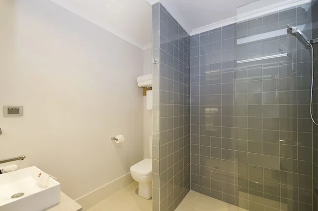غرفة قياسية بسرير كينج، Clarion Hotel Townsville 7/9