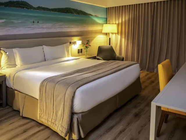 غرفة قياسية بسرير كينج، Novotel Florianopolis 3/5
