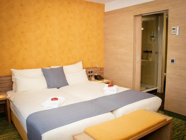 Comfort, King Bed, Hotel Bildungsblick 1/4