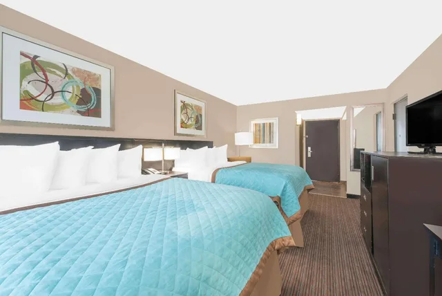 غرفة سوبيريور بسريرين كوين، Wyndham Garden Midland 6/10