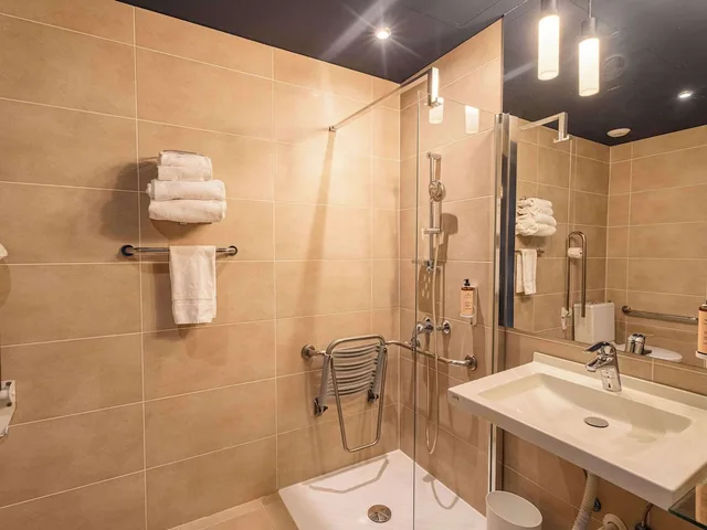 Superior, Double Bed, Mercure Bordeaux Chateau Chartrons 10/10