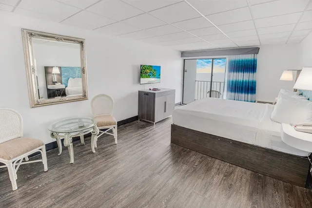 Penthouse, King Bed, Ocean Front, Sofa، Tropical Seas Hotel 3/4