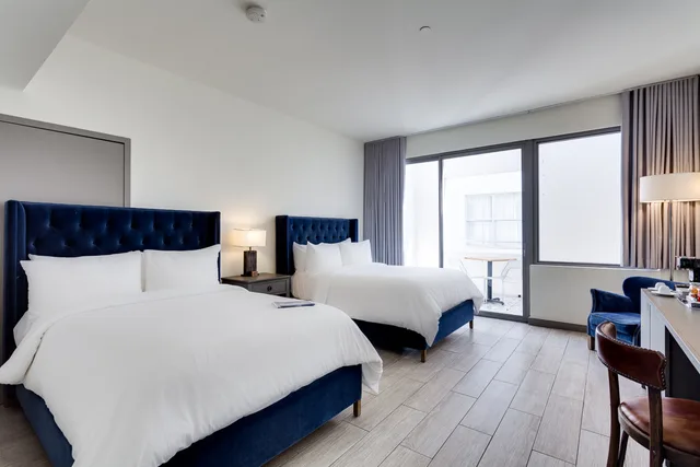 غرفة كلاسيكية بسرير مزدوج بشرفة، Clinton Hotel South Beach 2/5
