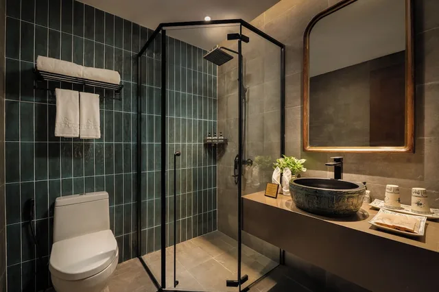 غرفة تنفيذية بسرير مزدوج أو سريرين منفصلين بإطلالة على المدينة، Hotel de Lagom Hanoi 4/4
