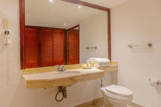 جناح بسريرين كينج، Hotel Faranda Express Puerta Del Sol Barranquilla, A Member of Radisson Individuals 2/2