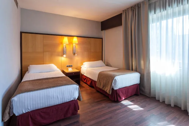غرفة بسريرين منفصلين، Best Western Hotel Mediterraneo 3/5