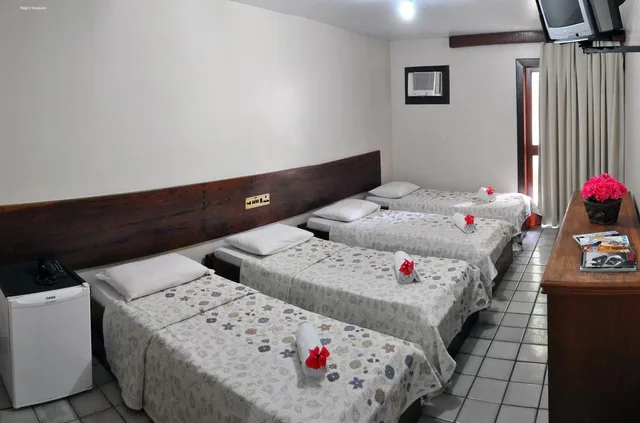 غرفة قياسية بسرير مزدوج وسريرين منفصلين، Rede Andrade Estrela Centro Hotel 6/8