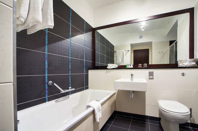 جناح بريميوم بسرير كينج، Carlton Hotel Blanchardstown 4/6