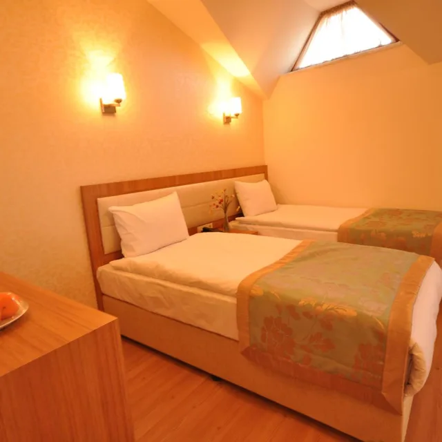 غرفة سوبيريور ثلاثية، Grand Anzac Hotel 4/10