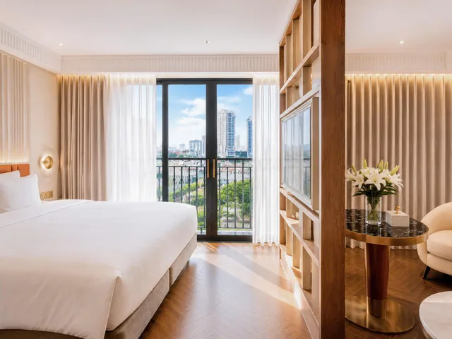 جناح سيغنتشر، Luxeden Hotel 2/2