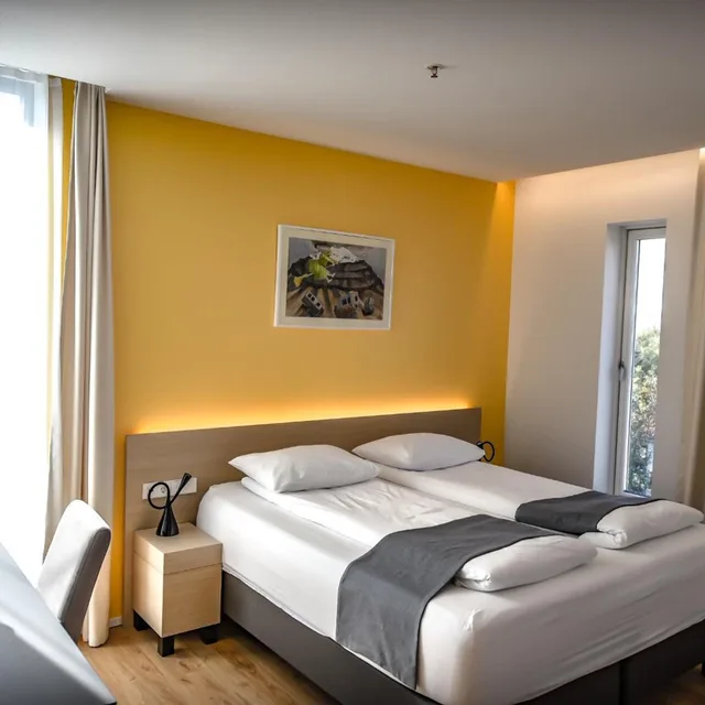 غرفة ديلوكس بسرير مزدوج، Hotel South Coast 1/9