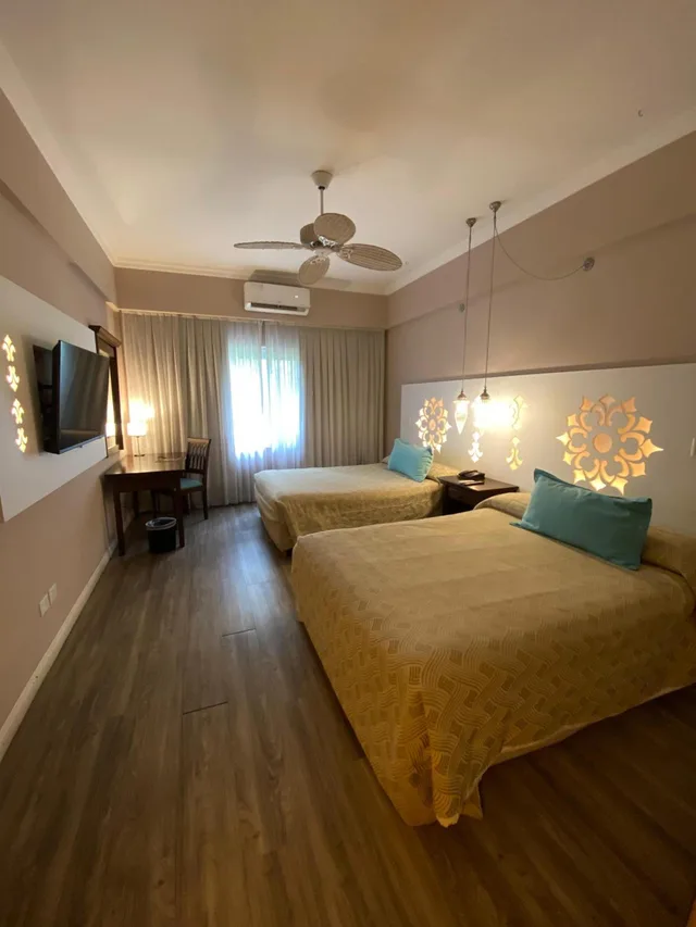 غرفة بسريرين كوين، Howard Johnson By Wyndham Resort Pilar 2/4