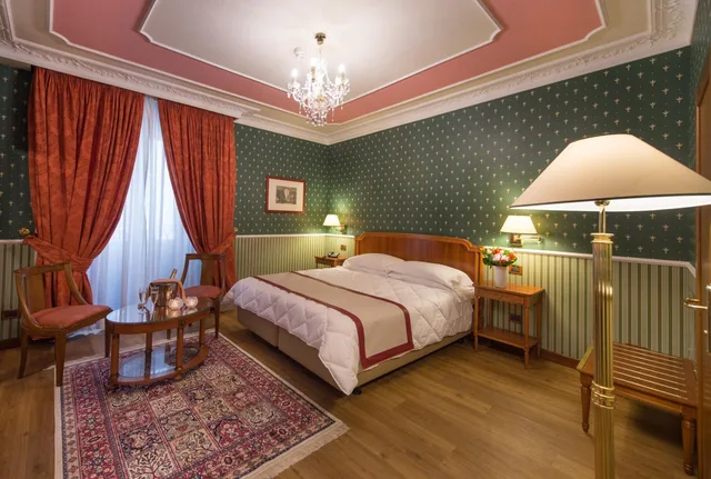 Triple Room, Strozzi Palace Hotel 1/1
