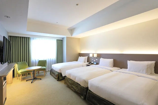 Room, Triple, 3 Beds, Royal Park Hotel the Fukuoka 2/5