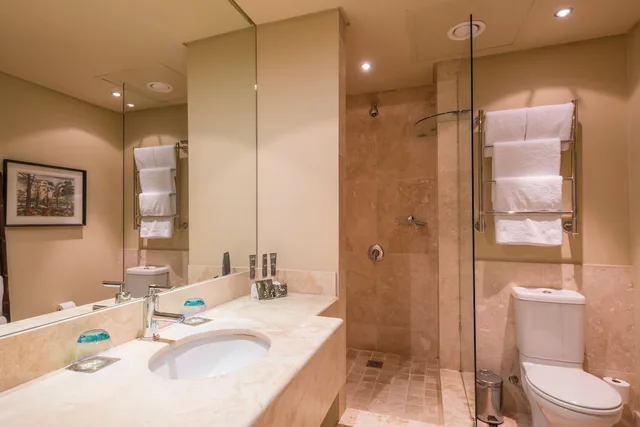 3 Bedrooms, Luxury, Penthouse, King and Twin Beds, Royal Palm Hotel Umhlanga 4/4