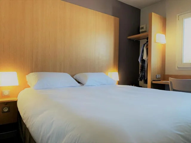 غرفة بسرير مزدوج، Kyriad Direct Clermont Ferrand Nord Gerzat 4/6
