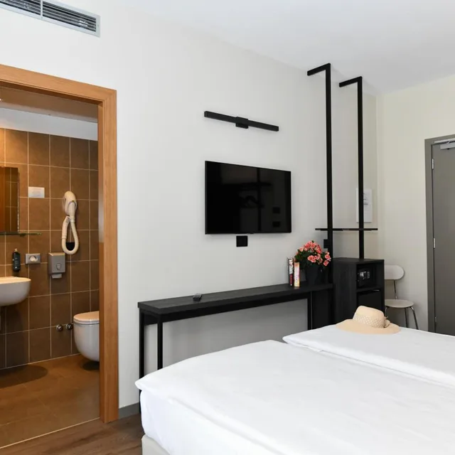 غرفة سوبيريور بسرير مزدوج أو سريرين منفصلين، Hotel Eden 2/10