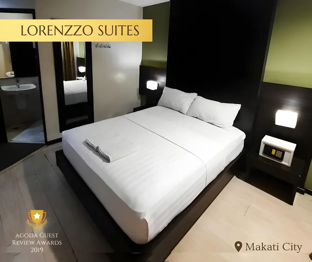 غرفة سوبيريور بسرير كينج بإطلالة على المدينة، Lorenzzo Suites Hotel 1/2
