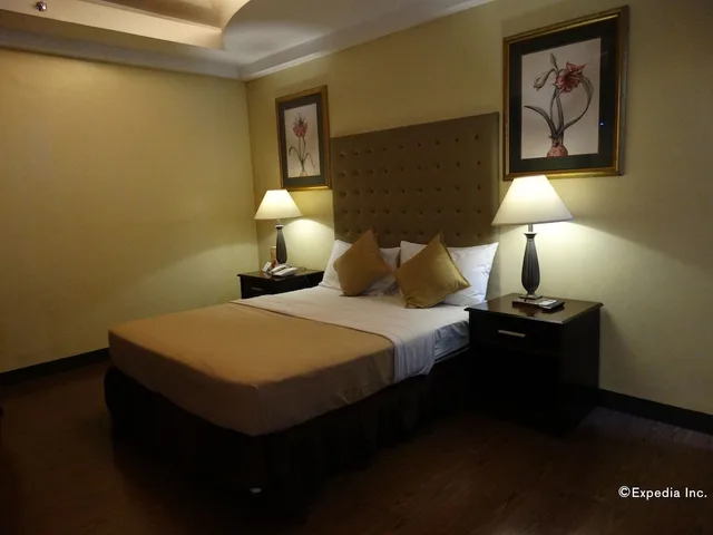 Standard, Double Bed, Silver Oaks Suite Hotel 5/10