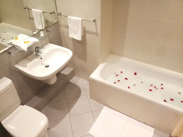 غرفة ديلوكس بسرير مزدوج، ORIENTAL PALACE HOTEL 7/7