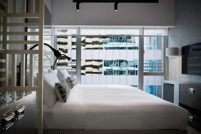 Mini, Queen Bed، Ovolo Southside 1/4