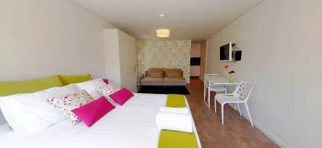 استوديو سوبيريور بسرير مزدوج بإطلالة على النهر مع أريكة، Ribeira Cinema Apartments 3/7