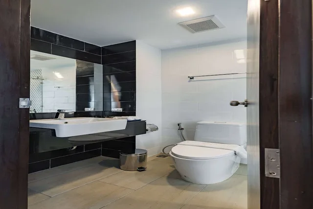غرفة ديلوكس بسرير مزدوج بإطلالة على الحديقة، Wyndham Royal Lee Phuket 7/10